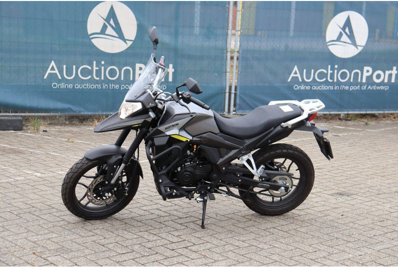 X-Nord 125 - Motocicleta: foto 1 X-Nord 125 - Motocicleta: foto 1