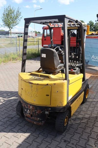 Yale ERP25ALF E2145 - Carretilla elevadora eléctrica: foto 5 Yale ERP25ALF E2145 - Carretilla elevadora eléctrica: foto 5