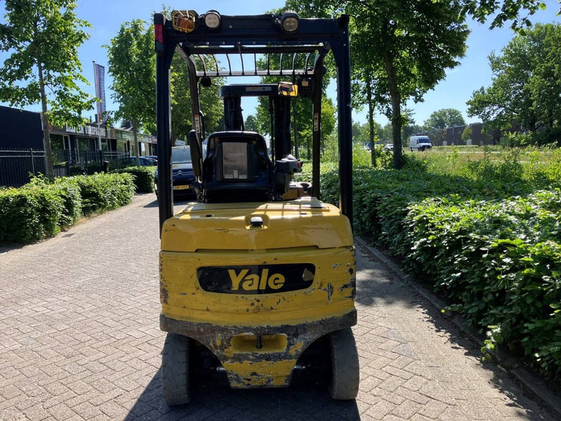 Yale ERP25VL - Carretilla elevadora eléctrica: foto 4 Yale ERP25VL - Carretilla elevadora eléctrica: foto 4