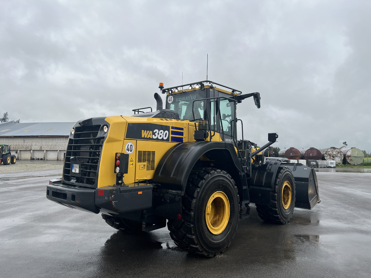 KOMATSU WA 380-8E0 - Cargadora de ruedas: foto 5 KOMATSU WA 380-8E0 - Cargadora de ruedas: foto 5