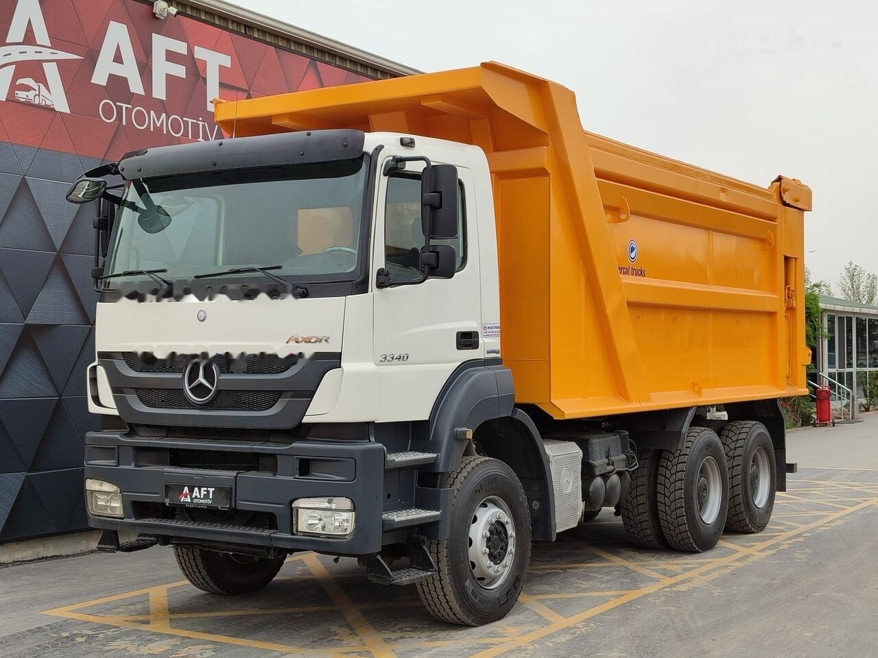 Mercedes-Benz 2011 AXOR 3340/AC-EURO5-6X4 HARDOX TIPPER - Camión volquete: foto 1 Mercedes-Benz 2011 AXOR 3340/AC-EURO5-6X4 HARDOX TIPPER - Camión volquete: foto 1