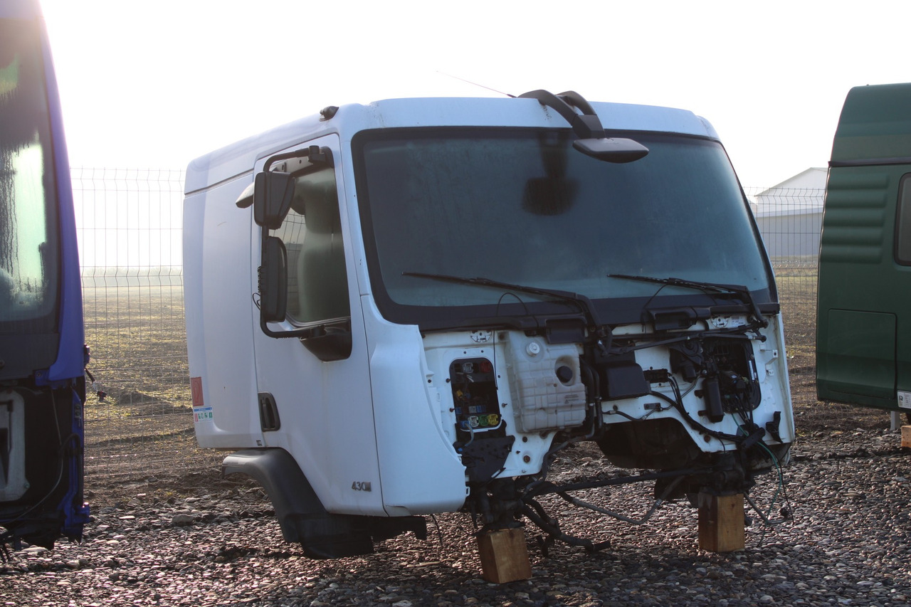 CABINA RENAULT PREMIUM SLEEPER CAB L2H1 - Cabina para Camión: foto 3 CABINA RENAULT PREMIUM SLEEPER CAB L2H1 - Cabina para Camión: foto 3