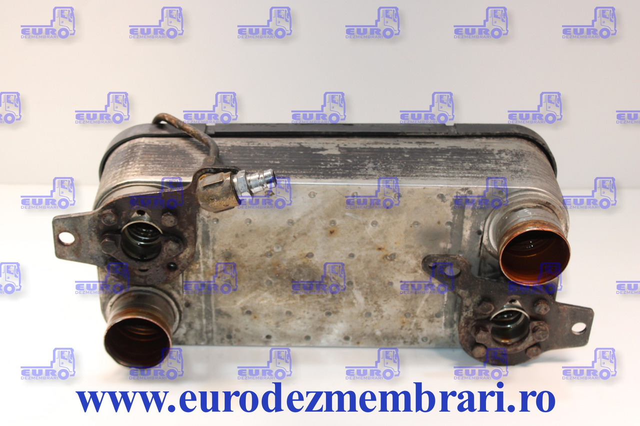 RADIATOR ULEI RETARDER SCANIA 2114175 - Enfriador de aceite para Camión: foto 1 RADIATOR ULEI RETARDER SCANIA 2114175 - Enfriador de aceite para Camión: foto 1