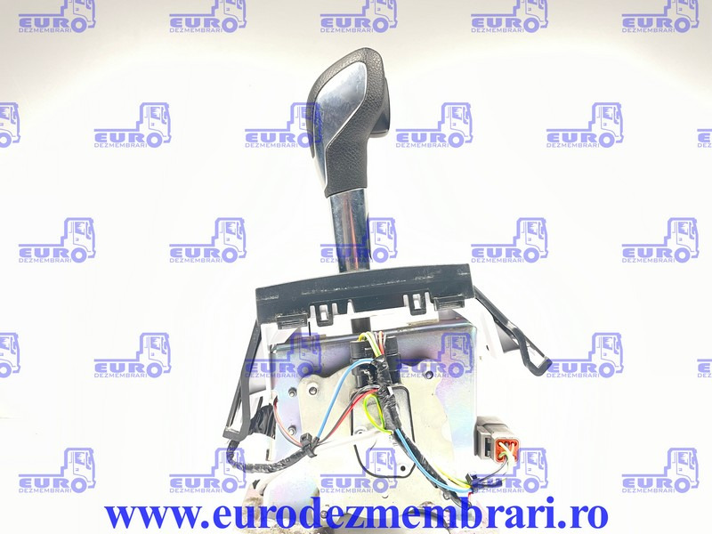 SCHIMBATOR VITEZE AUTOMAT FORD CARGO GC46 7210 BC - Cabina e interior para Camión: foto 1 SCHIMBATOR VITEZE AUTOMAT FORD CARGO GC46 7210 BC - Cabina e interior para Camión: foto 1