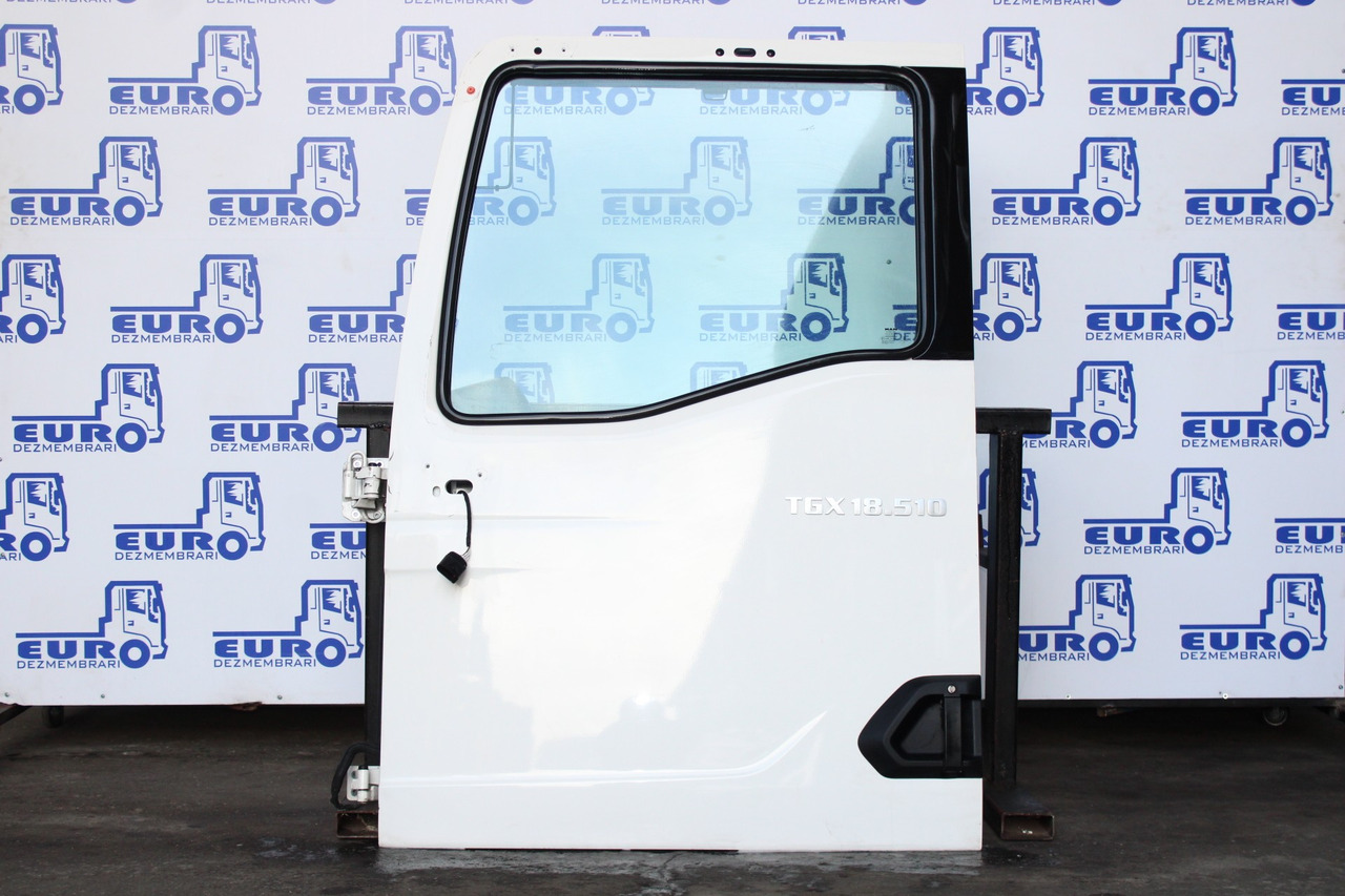 USA STANGA MAN TGX TG3 81.62600.4137 81.62600.4141 - Puerta y piezas para Camión: foto 2 USA STANGA MAN TGX TG3 81.62600.4137 81.62600.4141 - Puerta y piezas para Camión: foto 2
