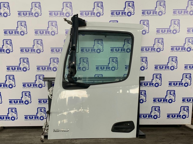 USA STANGA MERCEDES ACTROS MP4 - Puerta y piezas para Camión: foto 1 USA STANGA MERCEDES ACTROS MP4 - Puerta y piezas para Camión: foto 1