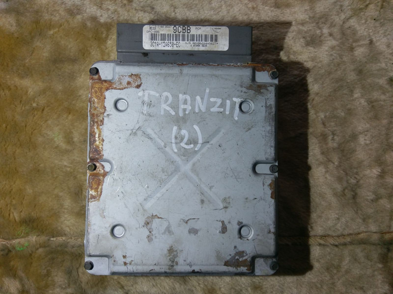 Ford 9CBB DPC-806 - Unidad de control: foto 1 Ford 9CBB DPC-806 - Unidad de control: foto 1