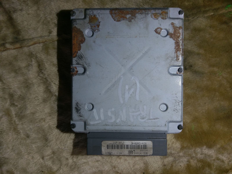 Ford - Unidad de control: foto 1 Ford - Unidad de control: foto 1