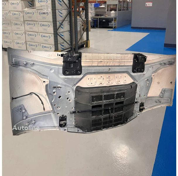 Iveco S-WAY 2022 fron bumper - Parachoques: foto 2 Iveco S-WAY 2022 fron bumper - Parachoques: foto 2