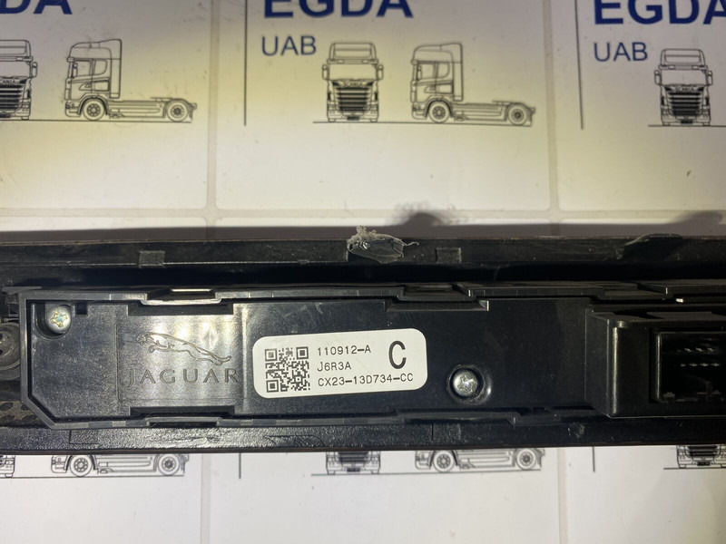 Jaguar XF250 - Salpicadero: foto 2 Jaguar XF250 - Salpicadero: foto 2