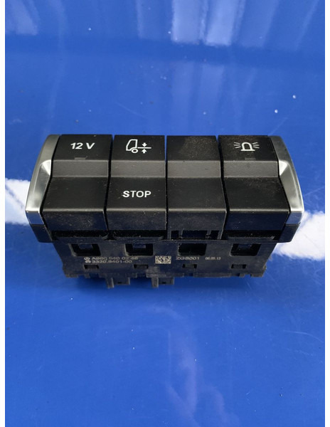 Salpicadero Mercedes-Benz A9605400246: foto 1