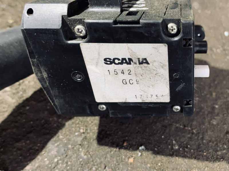 Scania 124 - Relé: foto 2 Scania 124 - Relé: foto 2