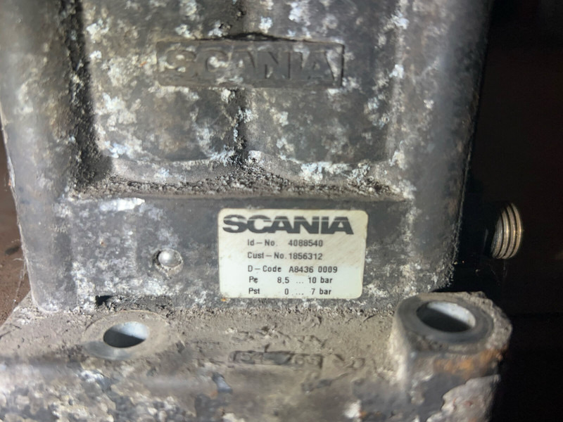 Scania - Sistema de escape: foto 2 Scania - Sistema de escape: foto 2