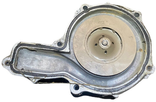 Volvo - Bomba de refrigerante: foto 2 Volvo - Bomba de refrigerante: foto 2