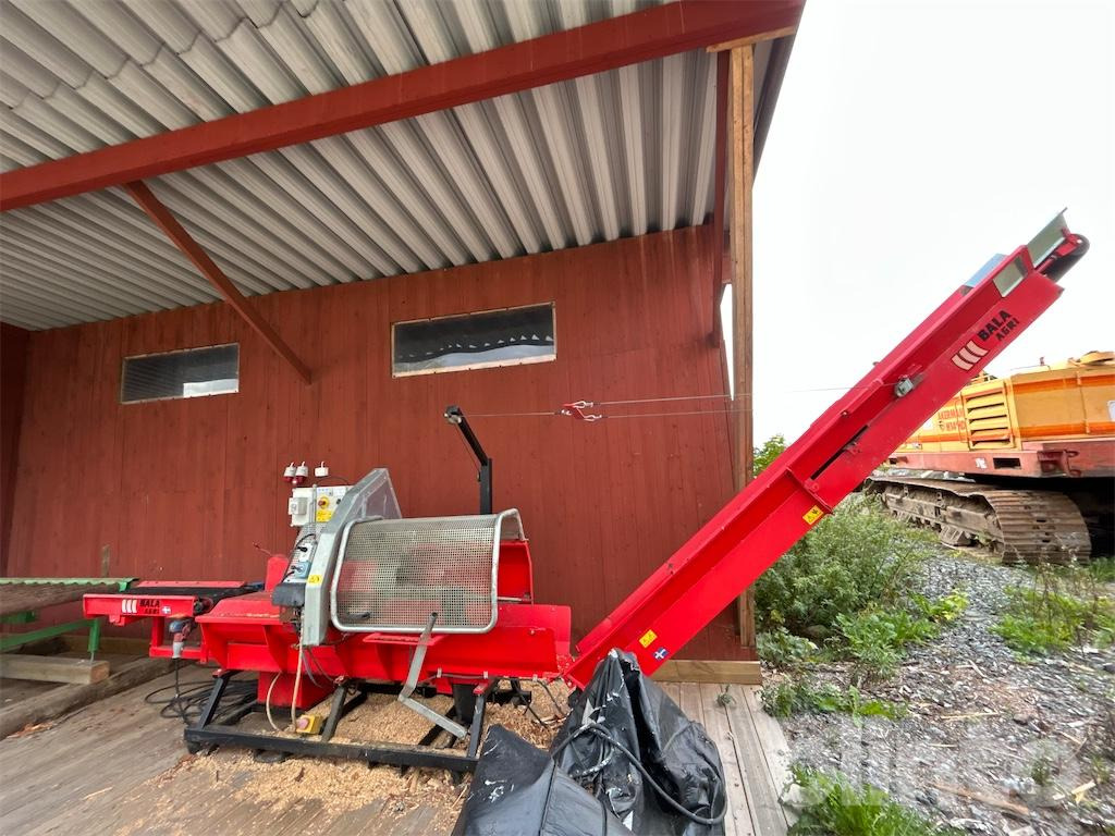 Bala Agri 63474 - Trituradora de madera: foto 1 Bala Agri 63474 - Trituradora de madera: foto 1