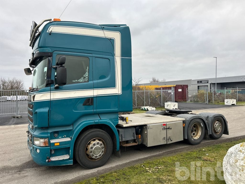 SCANIA R560LA6X2MNA - Cabeza tractora: foto 1 SCANIA R560LA6X2MNA - Cabeza tractora: foto 1