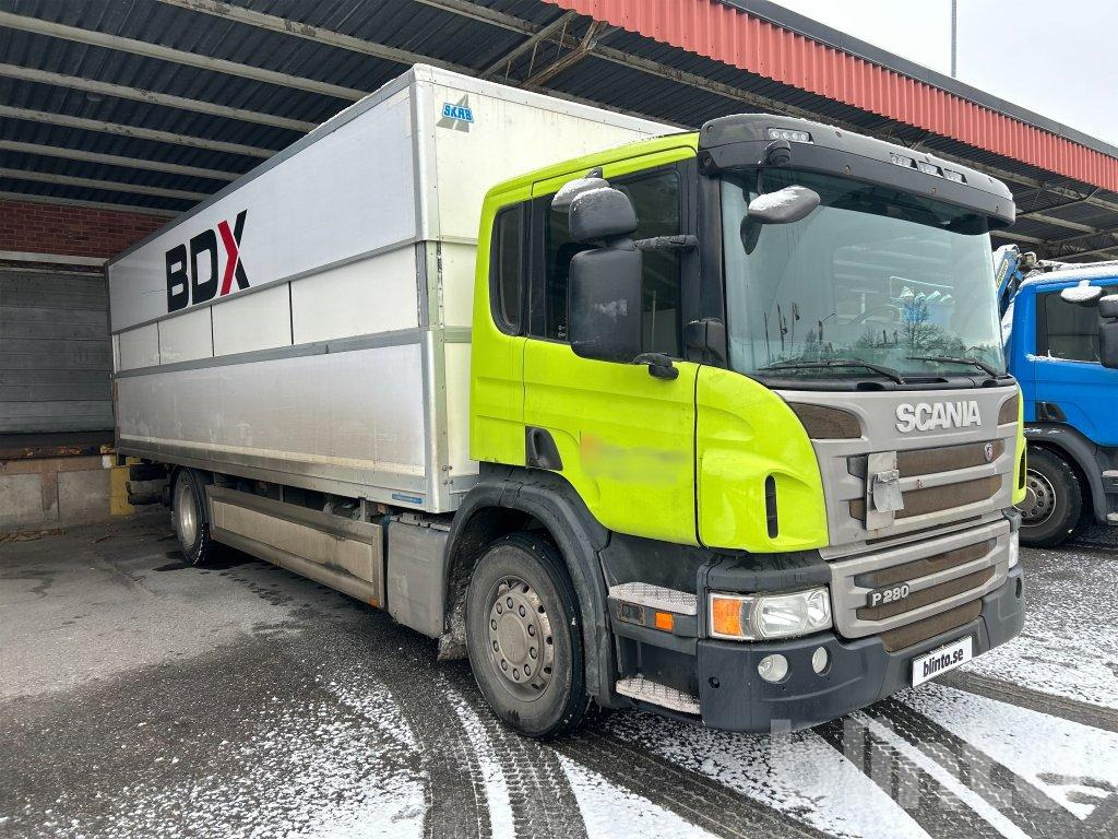 SCANIA P280DB4X2MLB med höj och sänkbart skåp - Camión: foto 3 SCANIA P280DB4X2MLB med höj och sänkbart skåp - Camión: foto 3