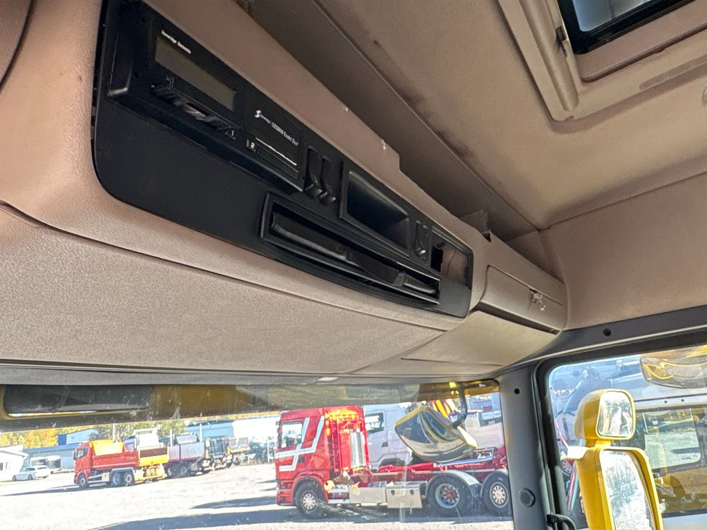 Camión SCANIA R420LB6X2MNB: foto 43