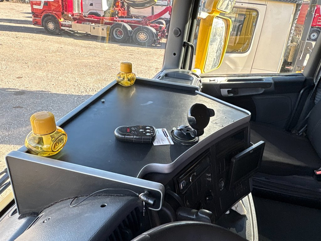 Camión SCANIA R420LB6X2MNB: foto 46