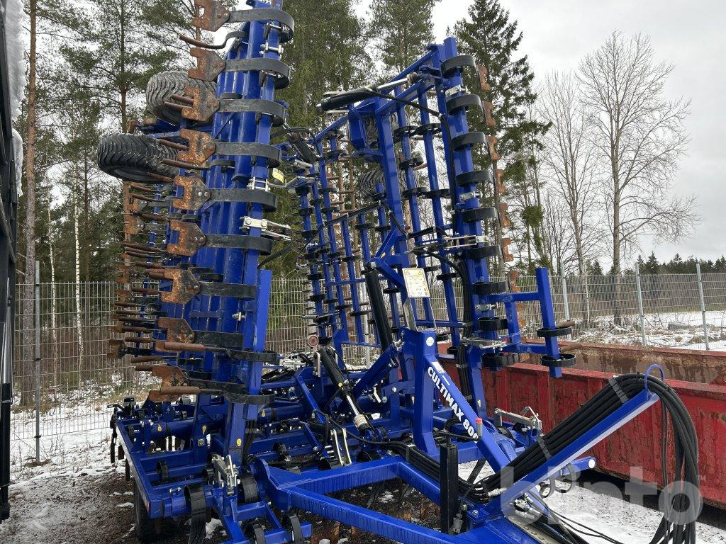 Dalbo - Grada: foto 2 Dalbo - Grada: foto 2