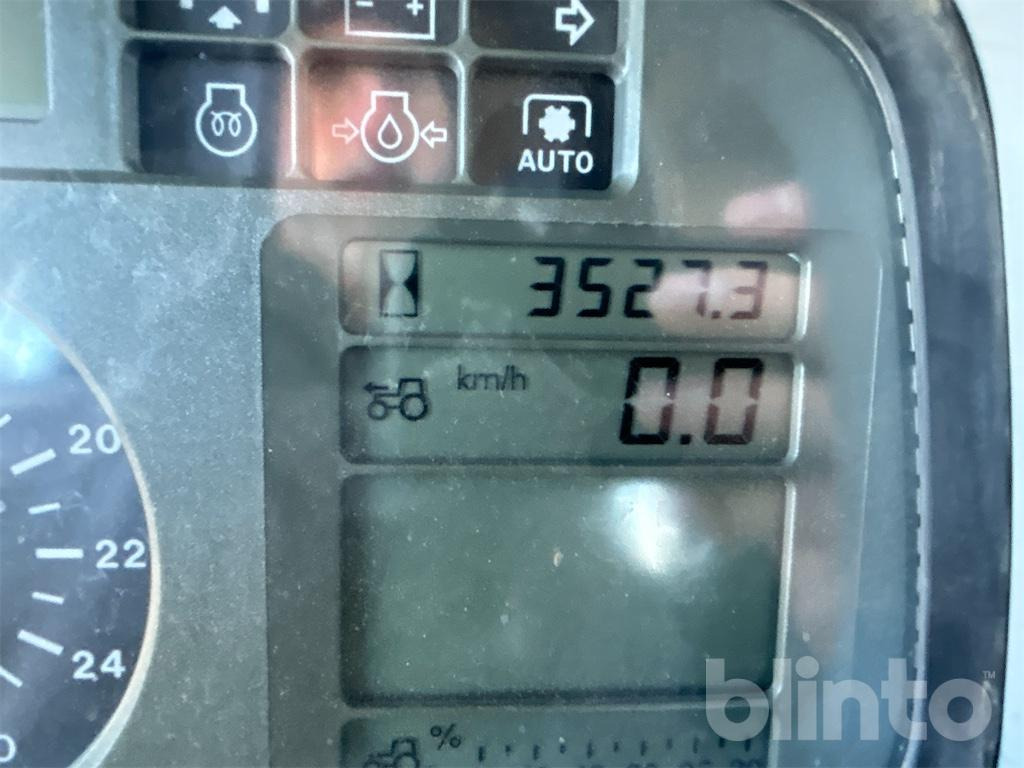 Deutz-Fahr mit Frontlader (Quicke) und Schaufel - Tractor: foto 5 Deutz-Fahr mit Frontlader (Quicke) und Schaufel - Tractor: foto 5