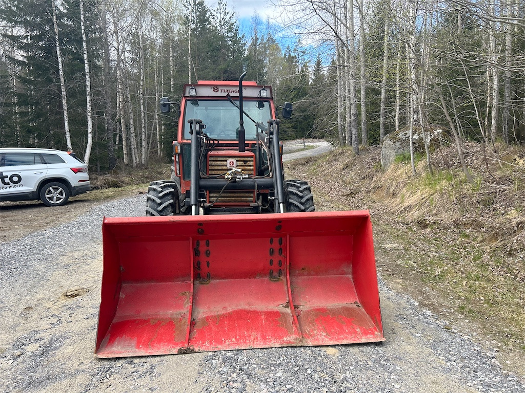 FIAT 80-90 DT - Tractor: foto 2 FIAT 80-90 DT - Tractor: foto 2