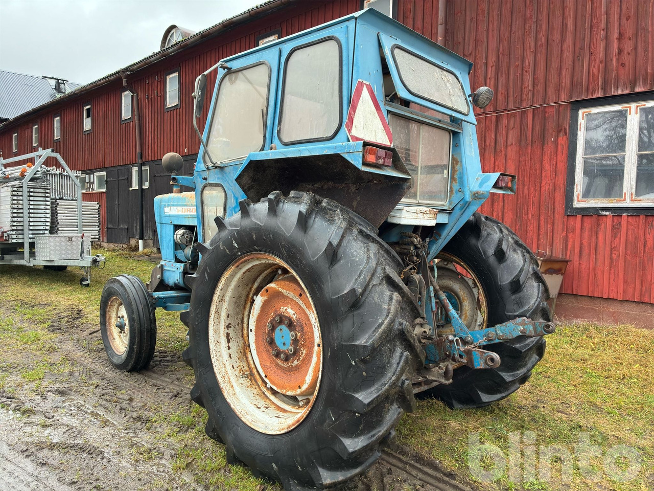 FORD 5000 - Tractor: foto 5 FORD 5000 - Tractor: foto 5