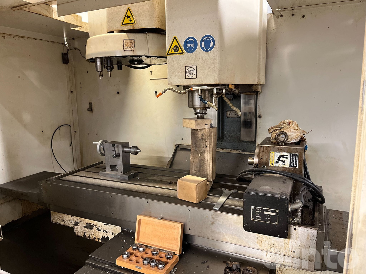 Fadal VMC 5020A - Centro de mecanizado CNC: foto 3 Fadal VMC 5020A - Centro de mecanizado CNC: foto 3