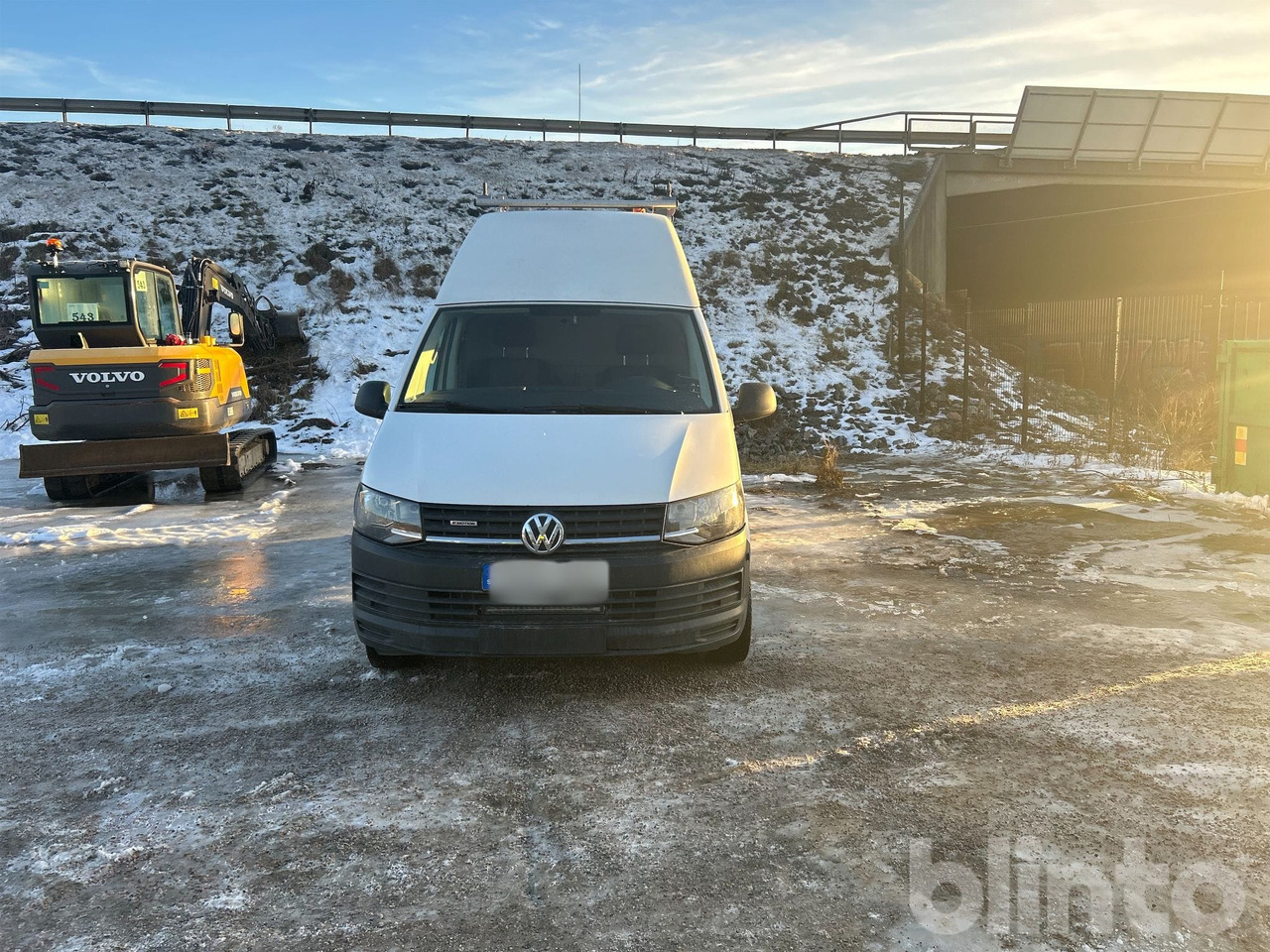 VOLKSWAGEN, Transporter 4M - Furgoneta: foto 2 VOLKSWAGEN, Transporter 4M - Furgoneta: foto 2