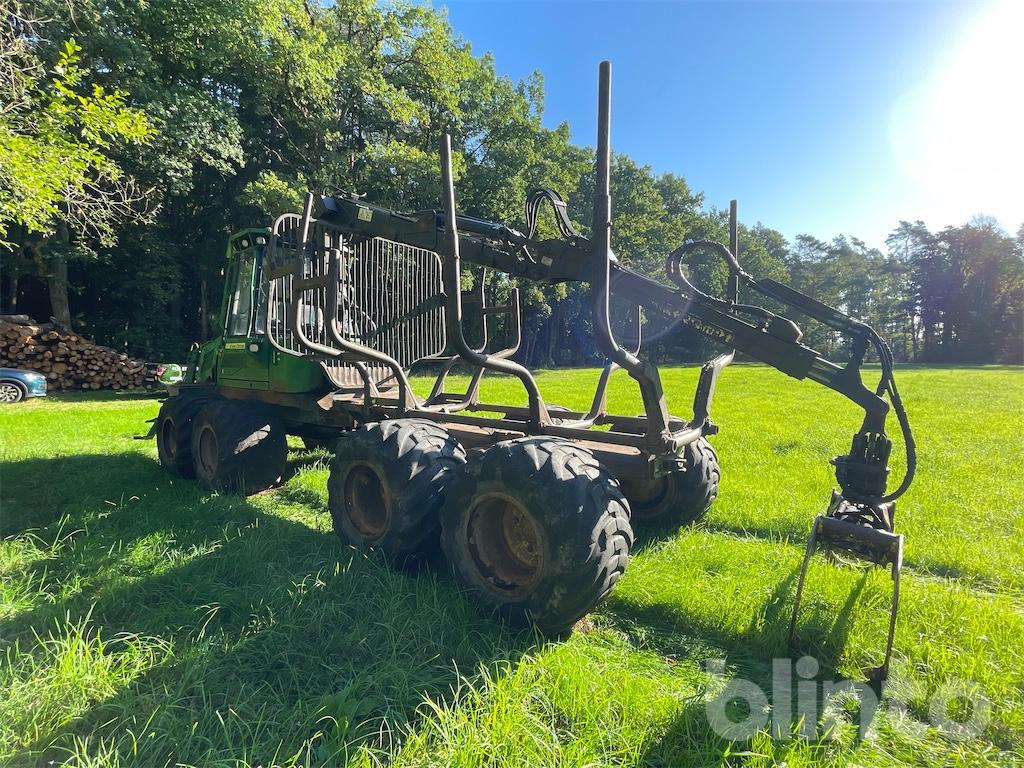 Harvester John Deere 810D (2006) - Procesadora forestal: foto 2 Harvester John Deere 810D (2006) - Procesadora forestal: foto 2