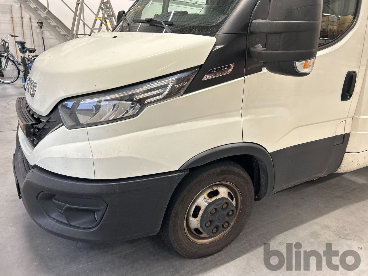 IVECO 40C18 BE - trailer - Cabeza tractora BE, Semirremolque caja cerrada: foto 5 IVECO 40C18 BE - trailer - Cabeza tractora BE, Semirremolque caja cerrada: foto 5