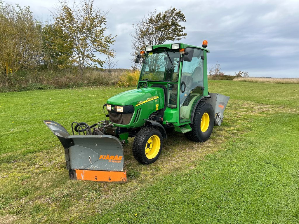 JOHN DEERE 268 - Tractor: foto 1 JOHN DEERE 268 - Tractor: foto 1