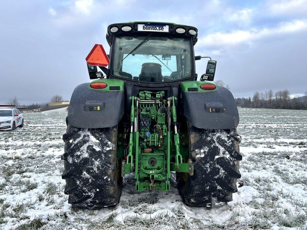 Tractor JOHN DEERE 6215R: foto 6 Tractor JOHN DEERE 6215R: foto 6