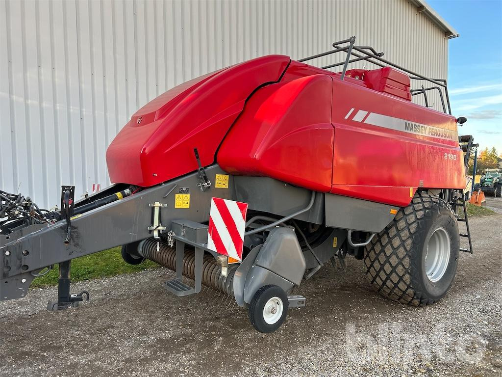 Massey Ferguson 2190 (2010) - Rotoempacadora: foto 1 Massey Ferguson 2190 (2010) - Rotoempacadora: foto 1