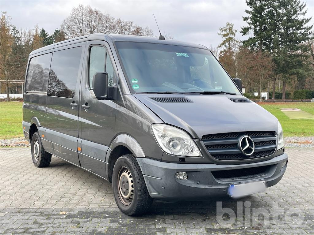 Mercedes Benz Sprinter 319 CDI - Furgón: foto 2 Mercedes Benz Sprinter 319 CDI - Furgón: foto 2