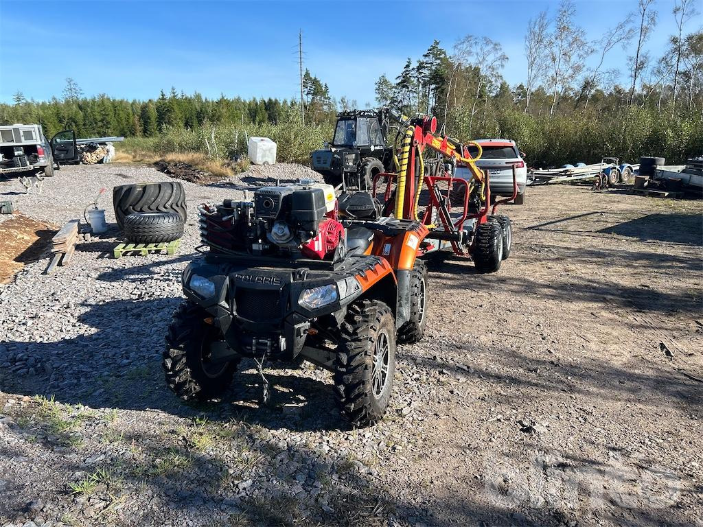 POLARIS SPORTSMAN 850 EF - Cuadrimoto, Remolque forestal: foto 2 POLARIS SPORTSMAN 850 EF - Cuadrimoto, Remolque forestal: foto 2