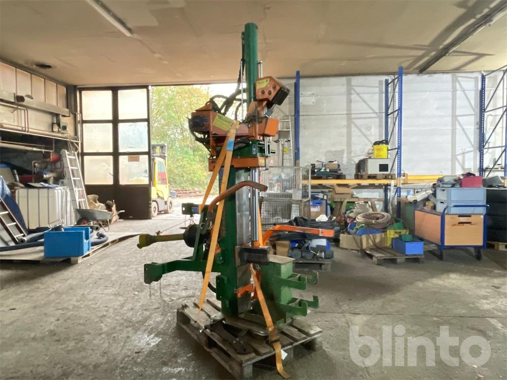 Posch HydroCombi 15T PZG - Astilladora de leña: foto 2 Posch HydroCombi 15T PZG - Astilladora de leña: foto 2