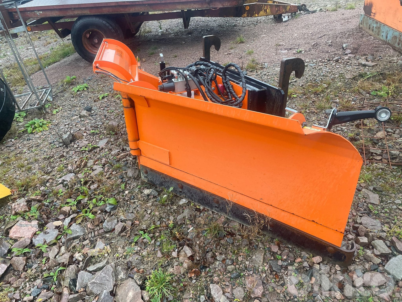 Pronar PUV 2800 - Hoja de bulldozer: foto 1 Pronar PUV 2800 - Hoja de bulldozer: foto 1