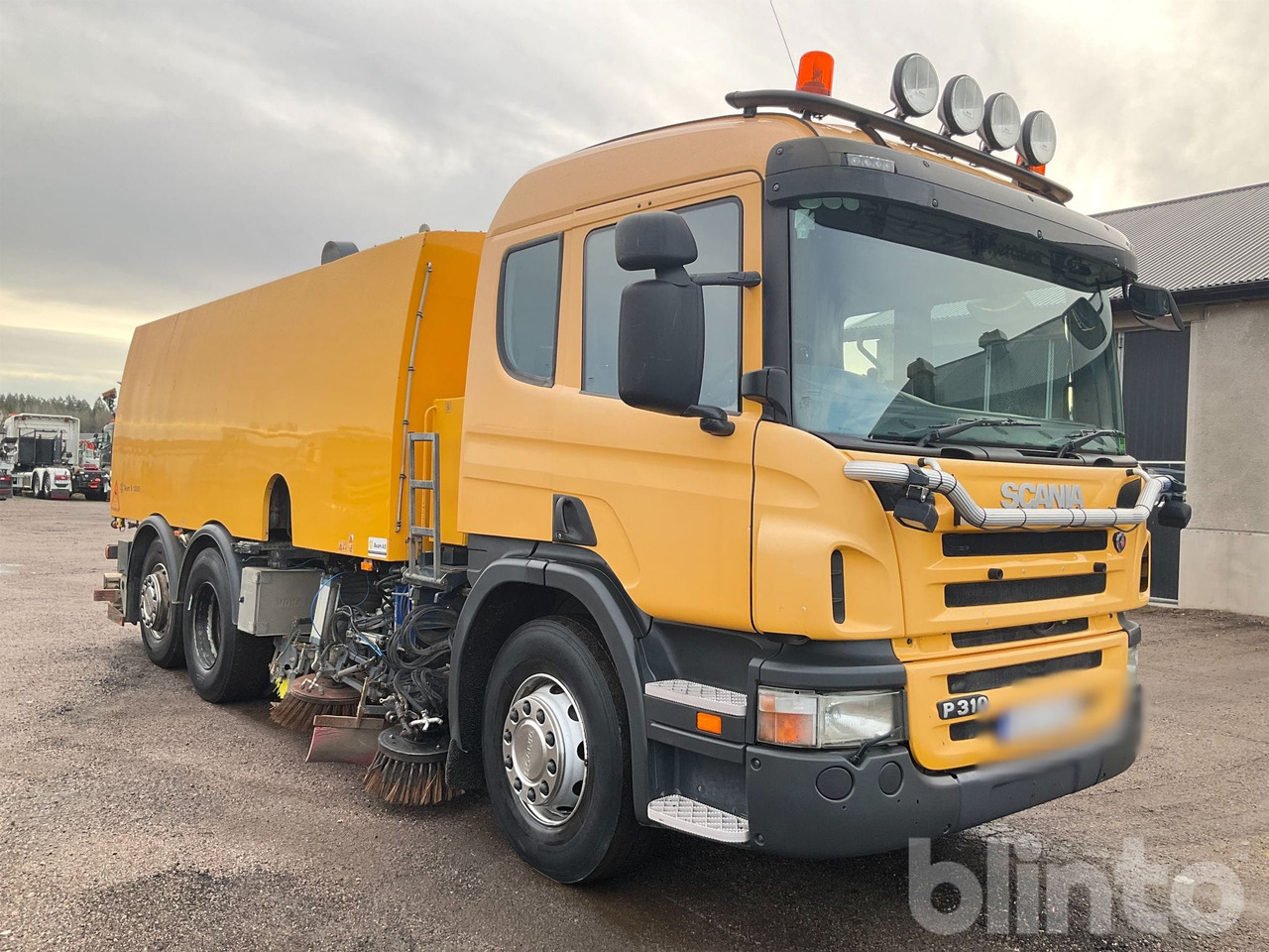 SCANIA P310 DB6X2 4MNB - Barredora vial: foto 1 SCANIA P310 DB6X2 4MNB - Barredora vial: foto 1