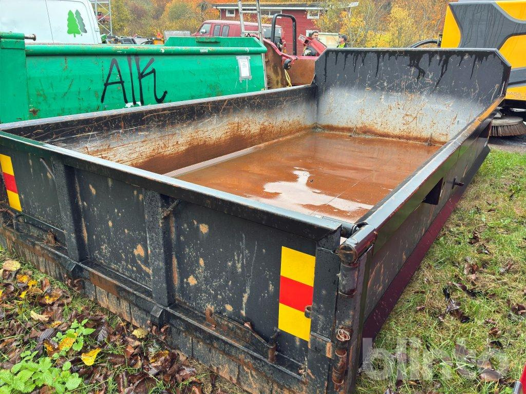 Sisu 470 - Contenedor de gancho: foto 5 Sisu 470 - Contenedor de gancho: foto 5