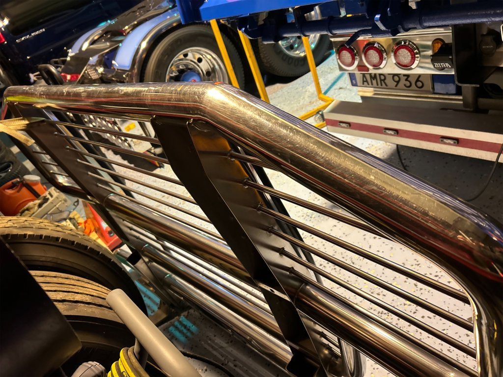 Till Scania lastbil - Carrocería y exterior para Camión: foto 4 Till Scania lastbil - Carrocería y exterior para Camión: foto 4