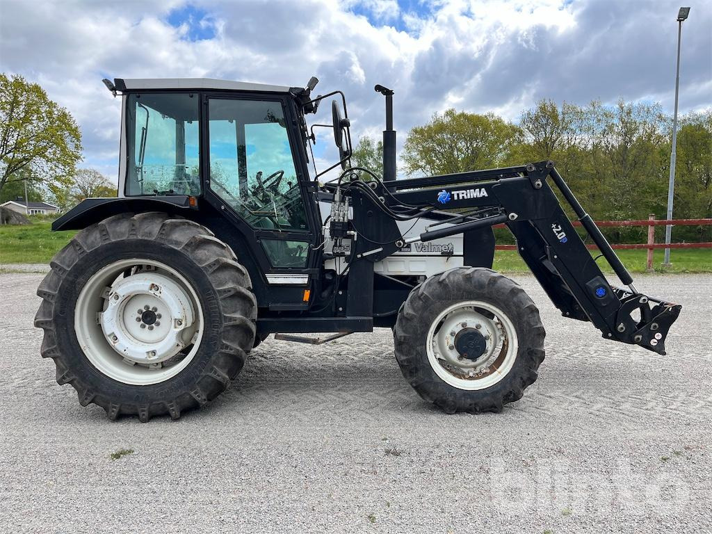 VALMET 665-4 - Tractor: foto 4 VALMET 665-4 - Tractor: foto 4