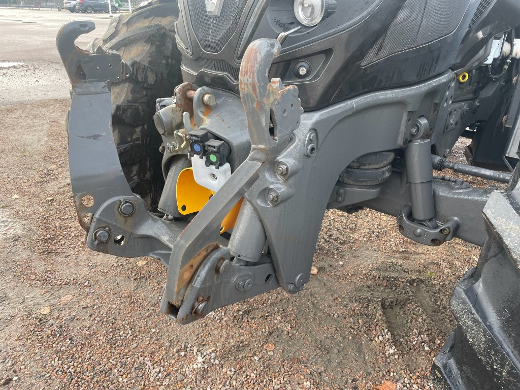 VALTRA T214 - Tractor: foto 5 VALTRA T214 - Tractor: foto 5