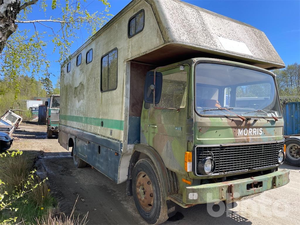 VOLVO F611 - Camión para caballos: foto 3 VOLVO F611 - Camión para caballos: foto 3