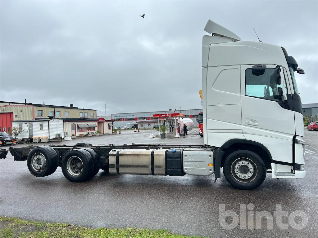 VOLVO FH 6x2 - Camión chasis: foto 4 VOLVO FH 6x2 - Camión chasis: foto 4