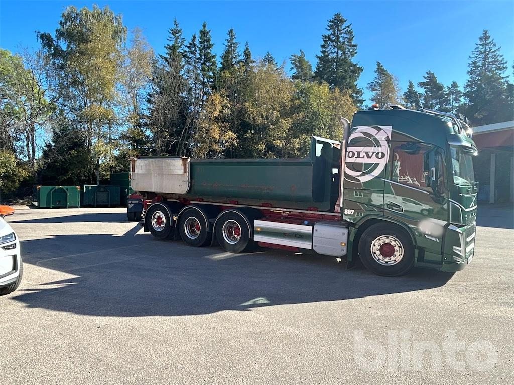 VOLVO FM 84 TR - Camión volquete: foto 5 VOLVO FM 84 TR - Camión volquete: foto 5