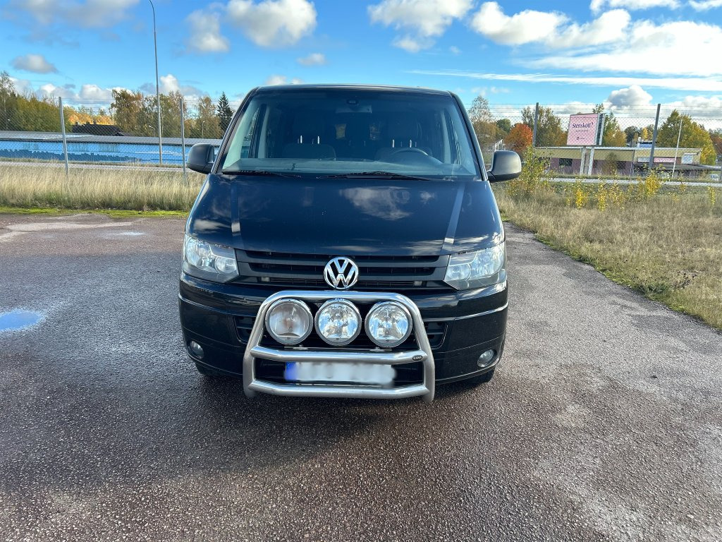 VW KOMBI 2,0 DSG - Furgoneta combi: foto 2 VW KOMBI 2,0 DSG - Furgoneta combi: foto 2