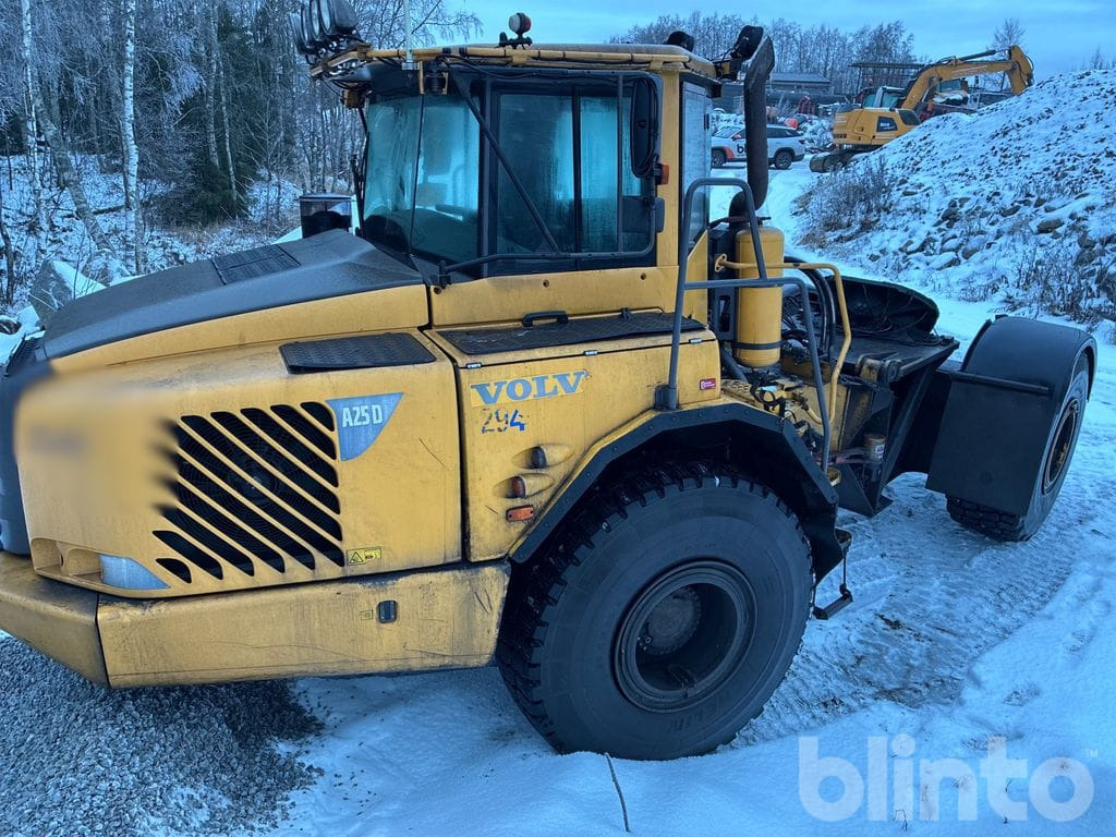 Volvo T25D - Dúmper: foto 1 Volvo T25D - Dúmper: foto 1