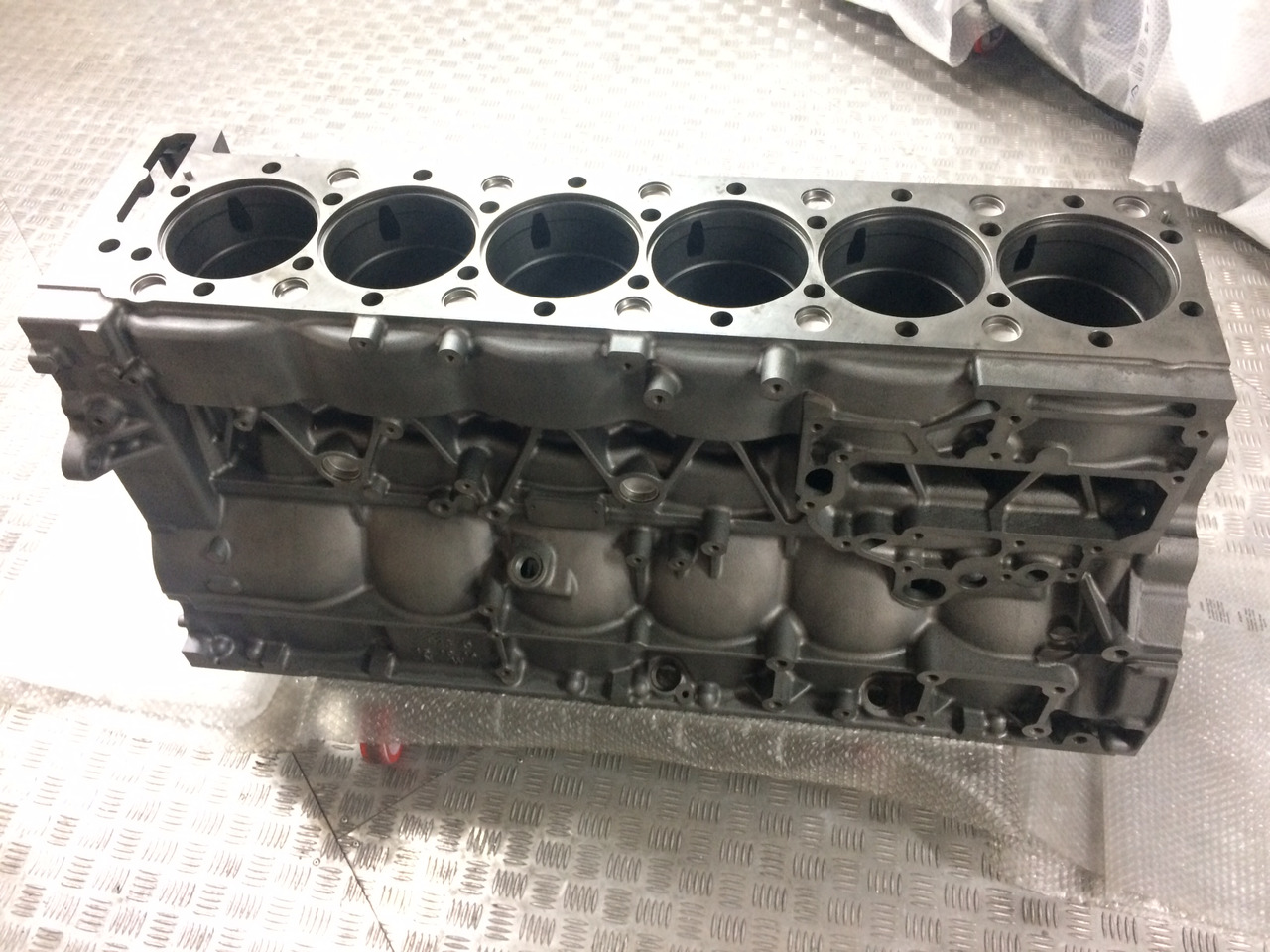 BASAMENTO MAN D2066 - EURO 6 - Cárter: foto 3 BASAMENTO MAN D2066 - EURO 6 - Cárter: foto 3