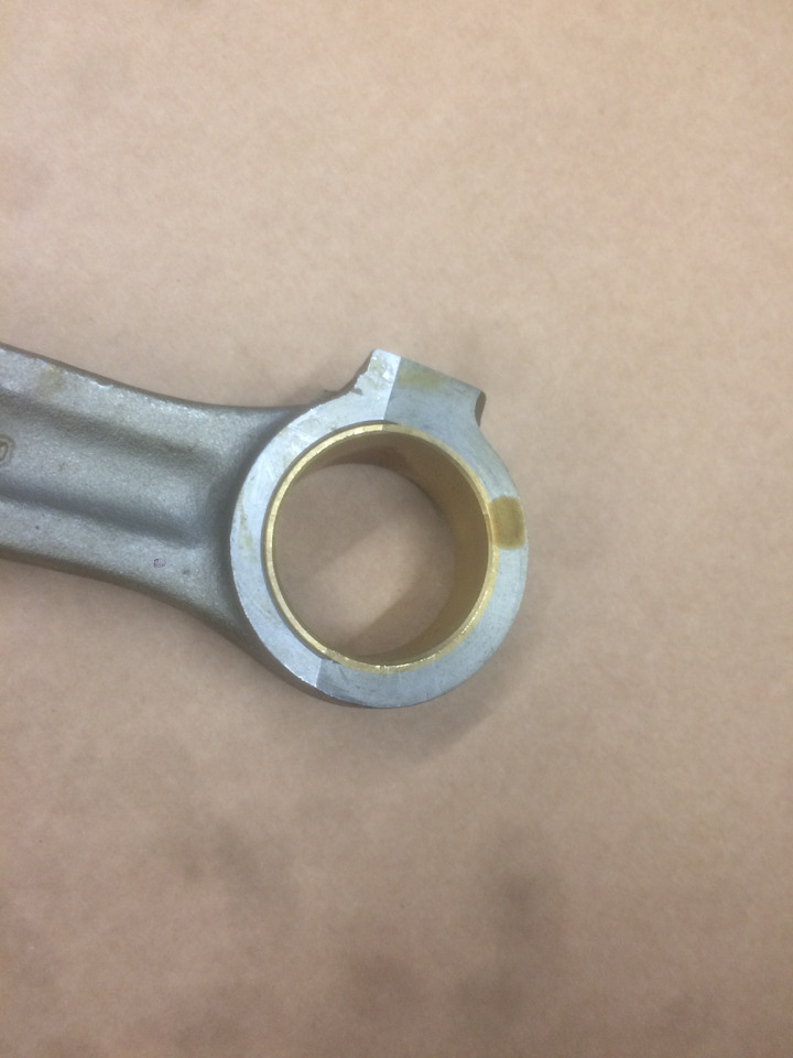 BIELLA MERCEDES OM442 / OM443 / OM444 - RIF. MB A4420300220 - Biela para Camión: foto 3 BIELLA MERCEDES OM442 / OM443 / OM444 - RIF. MB A4420300220 - Biela para Camión: foto 3